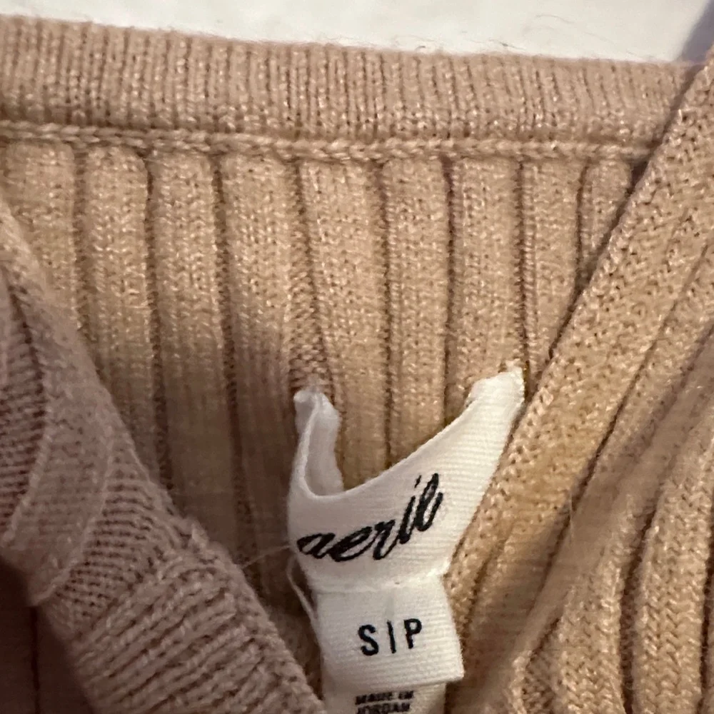 Aerie Ribbed Brown Button-Up Tank Top - Picture 2 of 4